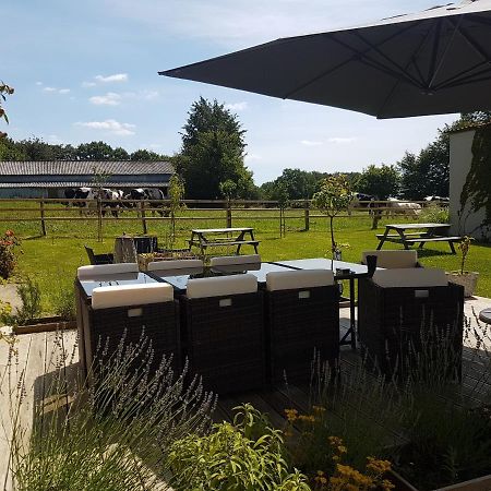 La Bastide Du Bonheur Bed and Breakfast Ger  Eksteriør billede
